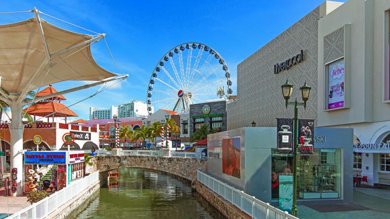 Cancun, Mexico - 20 December, 2019: Biggest Cancun Shopping Mall La Isla (The Island) that sells everything from souvenirs to brand name luxury clothing. A home of Cancun Aquarium.