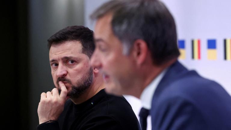 El Presidente de Ucrania, Volodymyr Zelenskiy, y el Primer Ministro de Bélgica, Alexander De Croo, asisten a una conferencia de prensa en Bruselas, Bélgica, el 11 de octubre de 2023. Foto: Reuters