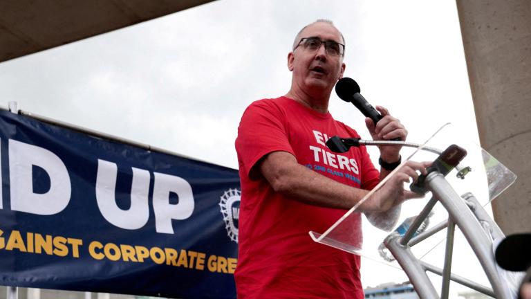 Shawn Fain, presidente del sindicato United Auto Workers (UAW). Foto: Reuters