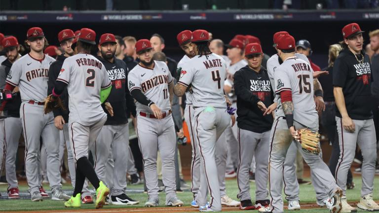 El equipo de los Diamondbacks se prepara para la Serie Mundial 2023 en su casa, un evento que no ocurría en Arizona desde hace más de dos décadas. Foto: Reuters