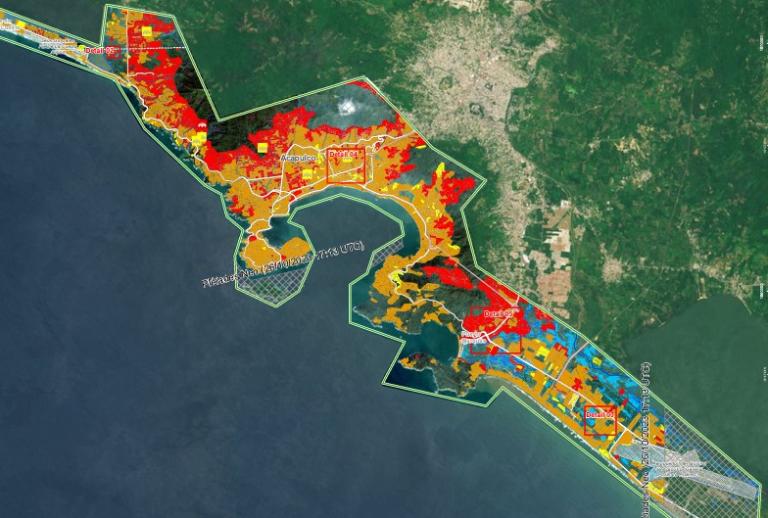 El mapa de Copernicus muestra en rojo la zona destruida y en amarillo las áreas más dañadas. Foto: Especial