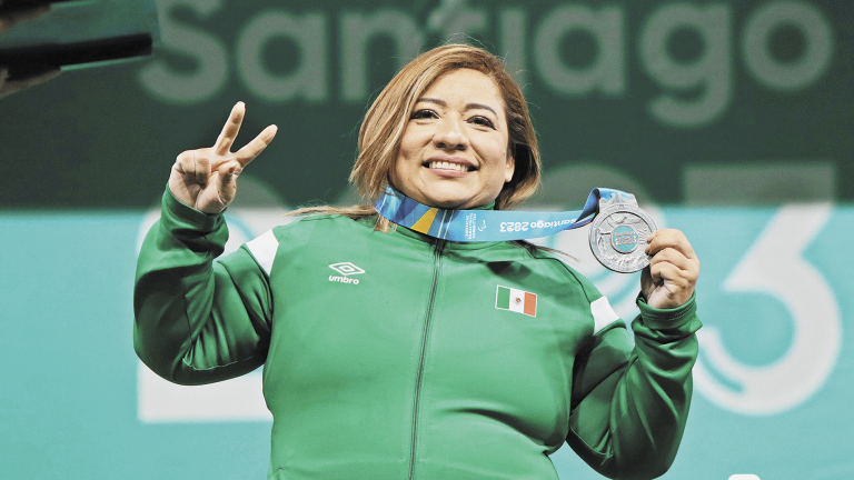 Amalia Pérez llegará con 51 años a sus séptimos Juegos Paralímpicos (en 2024) pero aún no habla de retiro. Foto EE: Especial