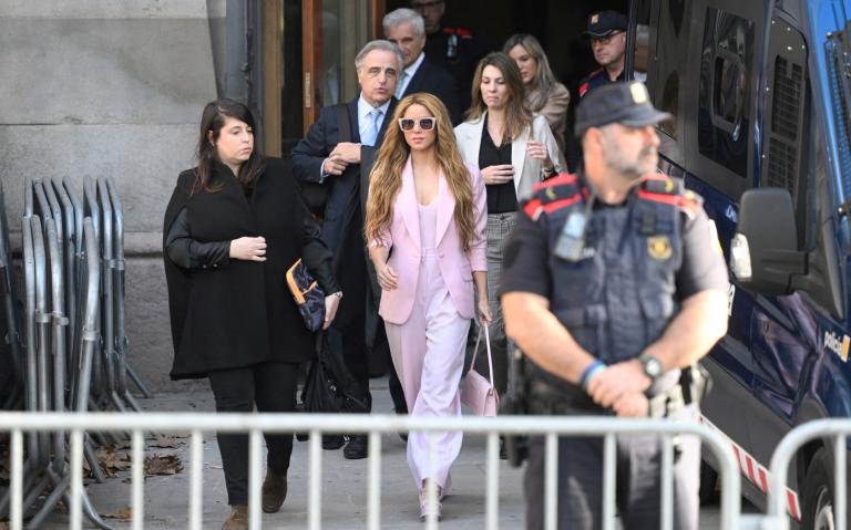 La cantante colombiana ha defendido que no incurrió en ningún ilícito, pero decidió cerrar y dejar atrás dicho capítulo de su vida. Foto: AFP.