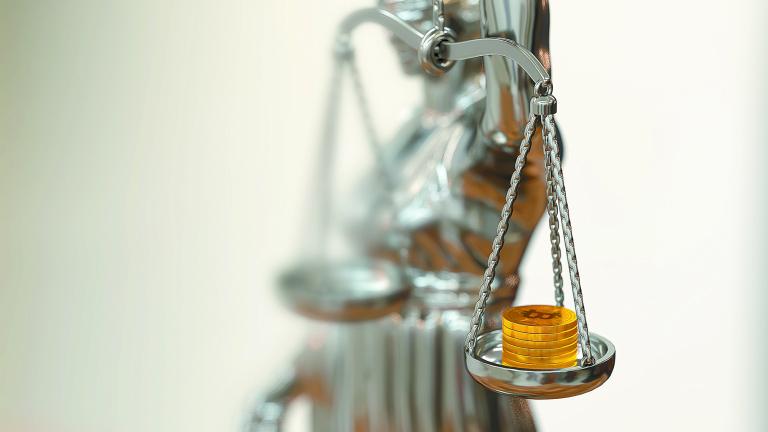 Close,Up,Of,Silver,Statue,Of,Justice,Symbol,Lady,Holding