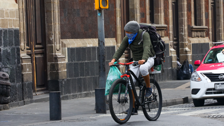 El Gobierno CDMX activó las alertas naranja y amarilla por las bajas temperaturas. Foto EE: Rosario Servin.