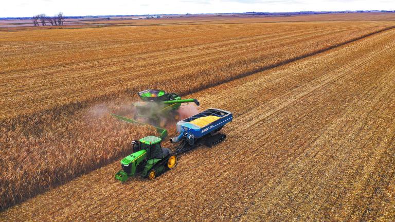 Iowa Farmers Finish Fall Corn Harvesting