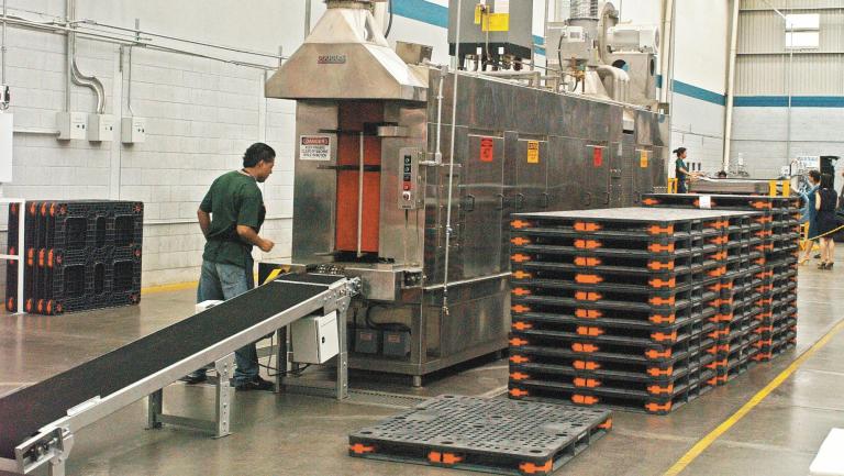 Talleres de moldes que operan en Querétaro. Foto EE: Archivo.