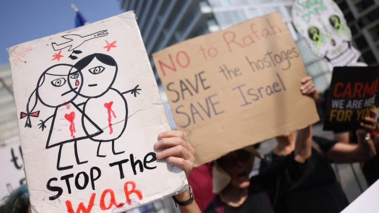 Manifestaciones en el mundo exigen frenar la guerra en la Franja de Gaza. Foto: AFP.