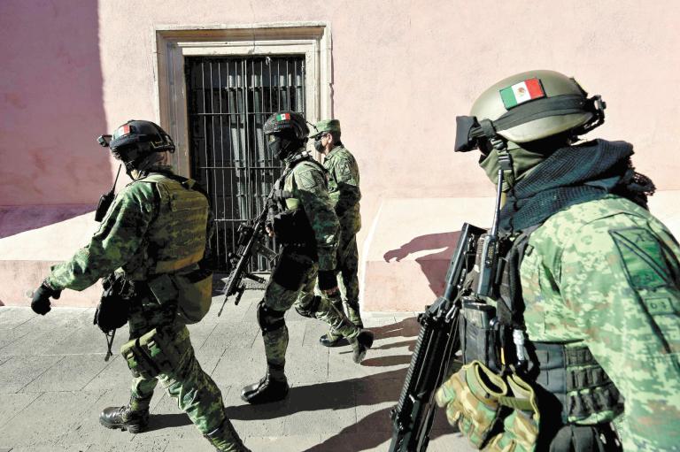 La militarización de la seguridad pública ha sido cuestionada por diversas organizaciones internacionales y nacionales. Foto: AFP