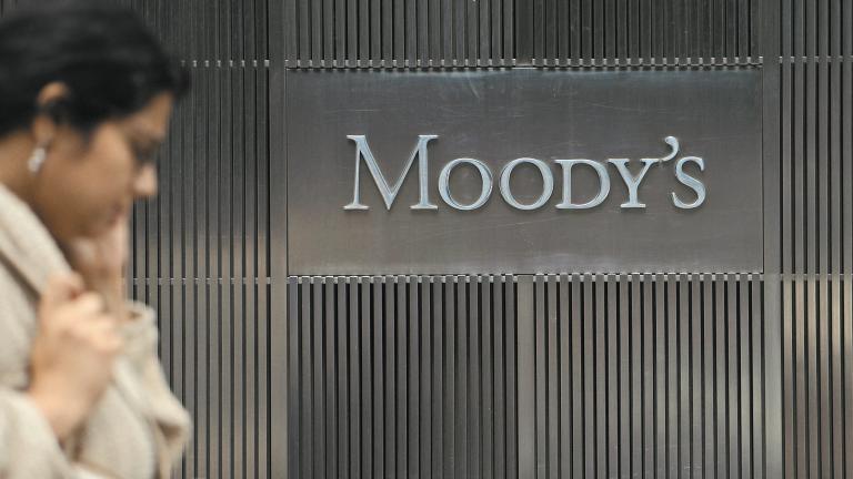 A sign for Moody's rating agency is displayed at the company headquarters in New York, September 18, 2012.  AFP PHOTO/Emmanuel Dunand        (Photo credit should read EMMANUEL DUNAND/AFP/GettyImages)