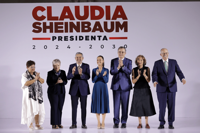 Ernestina Godoy, Alicia Bárcenas, Juan Ramón de la Fuente, Claudia Sheinbaum, Marcelo Ebrard y Julio Berdegué