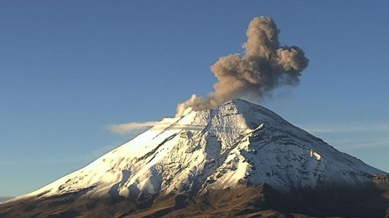 El Popocatépetl tiene 730 mil años. Foto EE: Especial