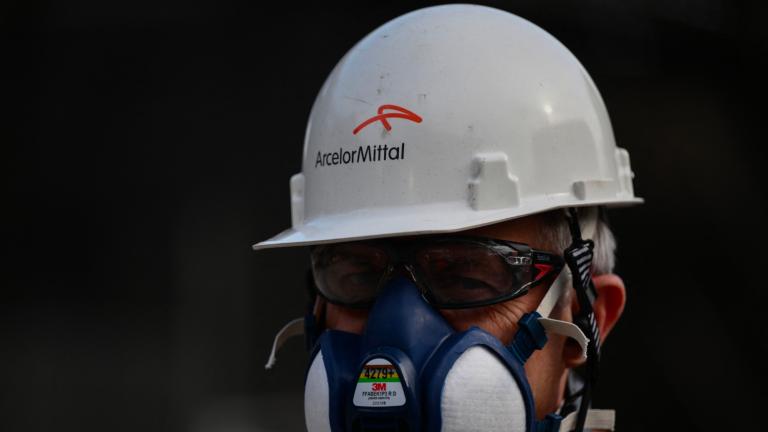 ArcelorMittal, una de las mayores empresas siderúrgicas y mineras del mundo. Foto: AFP