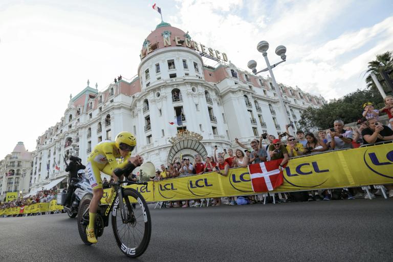 Tadej Pogacar conquistó este fin de semana su tercer Tour de Francia. Foto: AFP