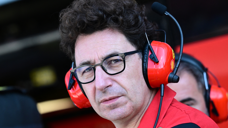 El exdirector de Ferrari, Mattia Binotto, dirigirá la escudería Audi que debutará en la F1 en el 2026. Foto: AFP