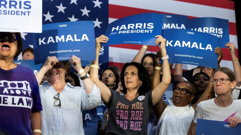 Simpatizantes de Kamala Harris expresan su apoyo a la candidata demócrata. Foto: Reuters