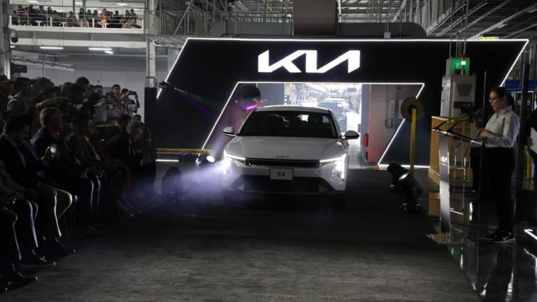 Unidad 2 millones de la Planta de Kia México en Pesquería modelo K4. Foto EE: Cortesía.