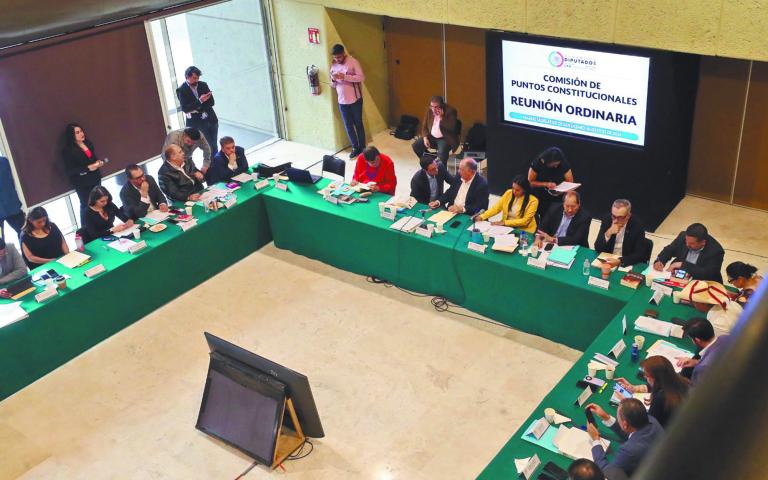 El fin de semana pasado inició la discusión de reformas constitucionales propuestas por el Ejecutivo federal. Foto: Especial