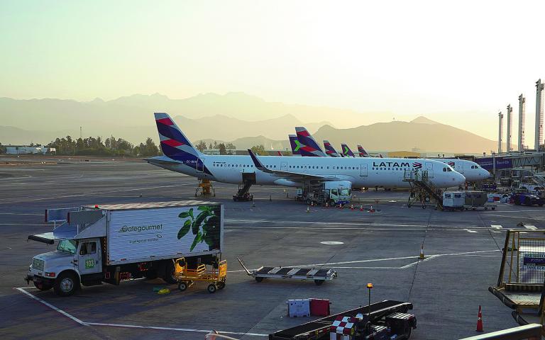 Santiago,,Chile,-,January,30,,2020:,Latam,Airlines,Plane,On