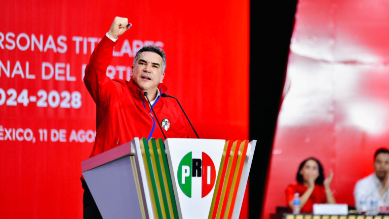 Alejandro Moreno fue reelecto por militantes como dirigente del PRI. Foto EE: Rosario Servín