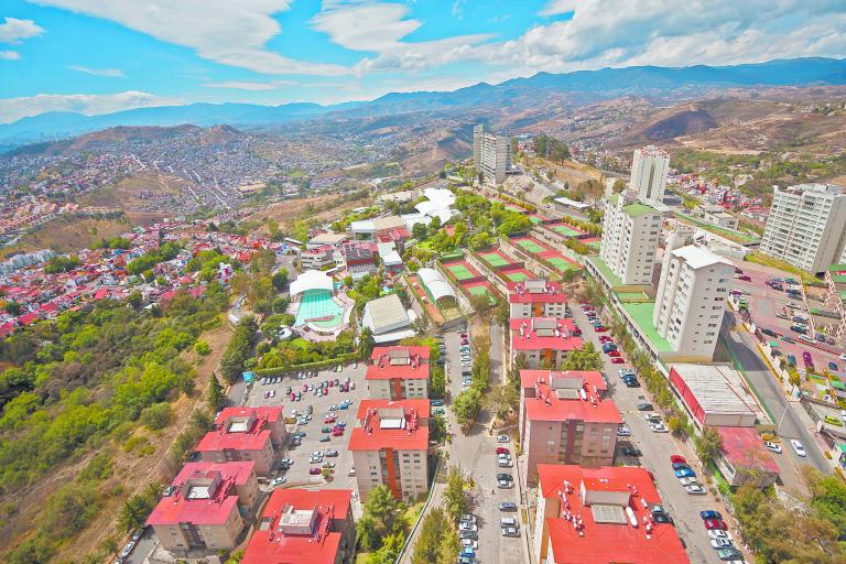 aerial view of apartment buildings of middle class urban living zone within the mexico city metropolitan areacasasvivienda cdmx