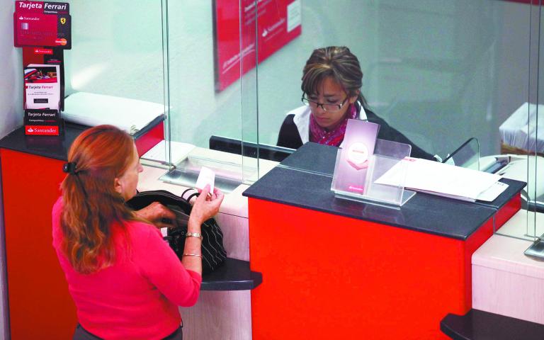 BANCO SANTANDER LANZA NUEVO CONSEPTO DE SUCURSALES "ESPACIOS SELECT" PARA CLIENTES PREMIER.

SUCURSAL BANCARIA
VENTANILLA BANCARIA
BANCO
CAJERO
VENTANILLA