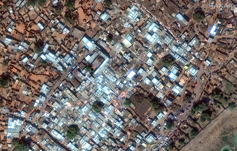 Entrada al campamento de Zamzam, cerca de El Fasher, la capital sitiada de Darfur del Norte.