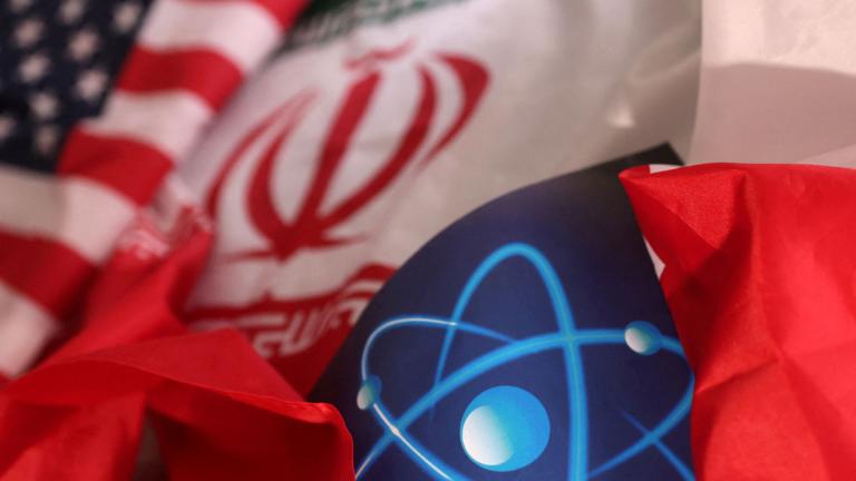 Estados Unidos e Irán iniciaron el 12 de abril, con la mediación de Omán, importantes conversaciones indirectas sobre la espinosa cuestión del programa nuclear iraní.

Para más información del tema, visita:https://www.eleconomista.com.mx/internacionales/iran-eu-celebraran-quinta-ronda-negociaciones-sobre-nuclear-viernes-roma-20250521-760088.html

¡Síguenos en nuestras redes sociales para mantenerte informado!

Twitter: https://twitter.com/eleconomista 
Facebook: https://www.facebook.com/ElEconomista.mx
Instagram: https://www.instagram.com/eleconomistamx
LinkedIn: https://www.linkedin.com/company/el-economista/

#ElEconomista #EETV