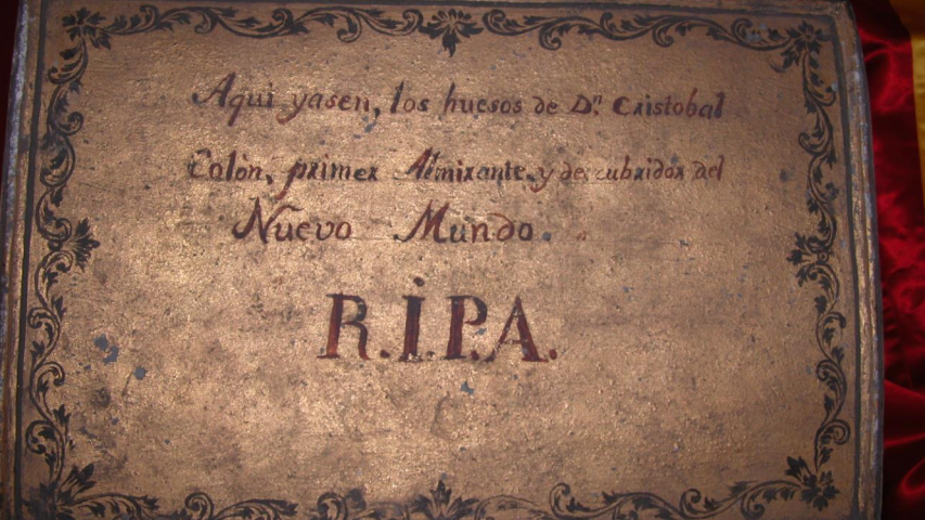 Lápida de Cristóbal Colón en la Catedral de Sevilla.