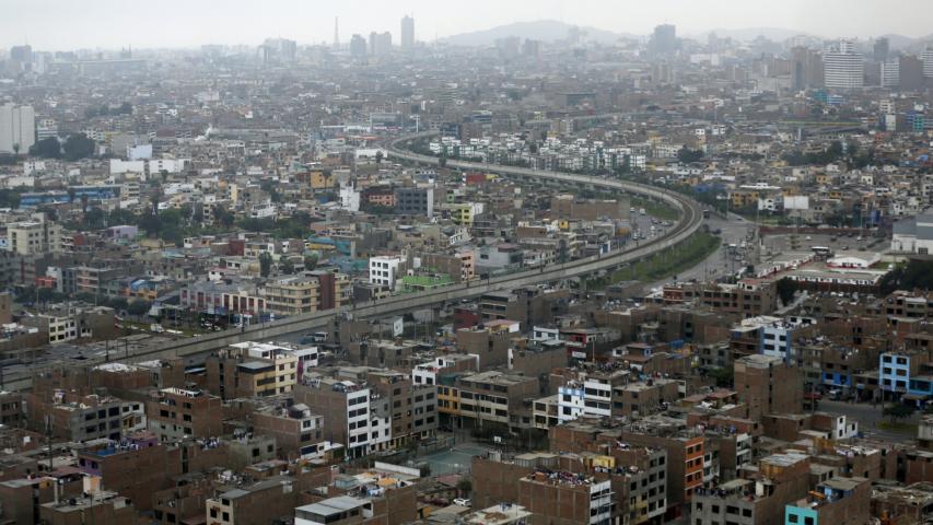 El Programa Nacional de Telecomunicaciones, una entidad adscrita al Ministerio de Transportes y Comunicaciones de Perú, tomó la administración y operación de la Red Dorsal Nacional de Fibra Óptica. Foto: Reuters