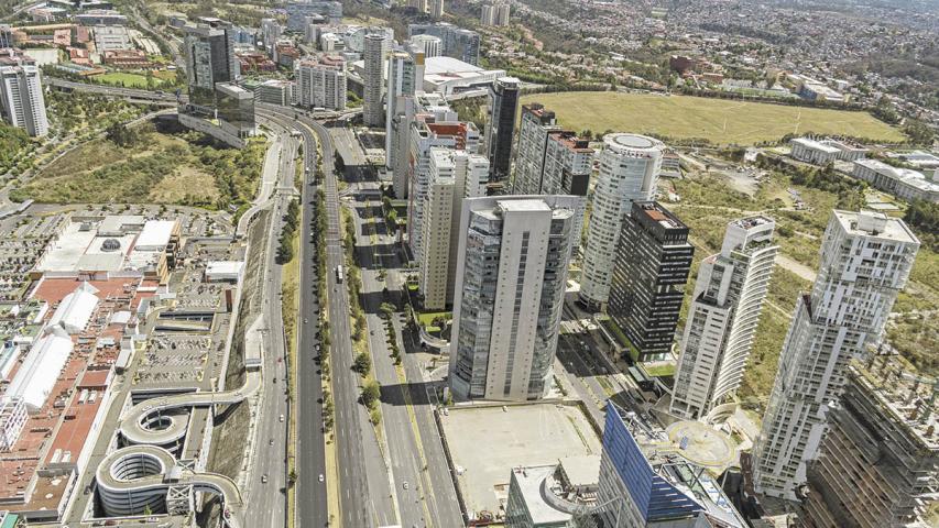 La verticalidad en las ciudades es una de los retos que tiene el sector inmobiliario. Foto: Shutterstock.