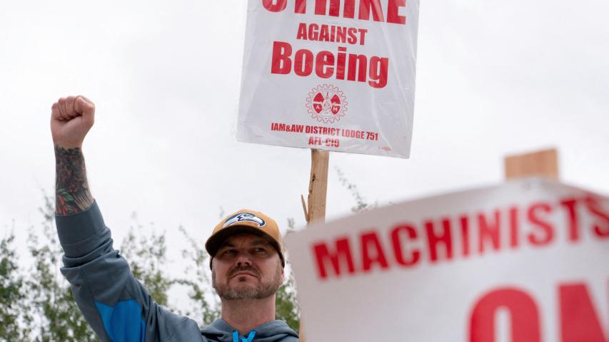 Trabajadores en paro en la fábrica de Boeing en Renton, Washington. Foto: Reuters