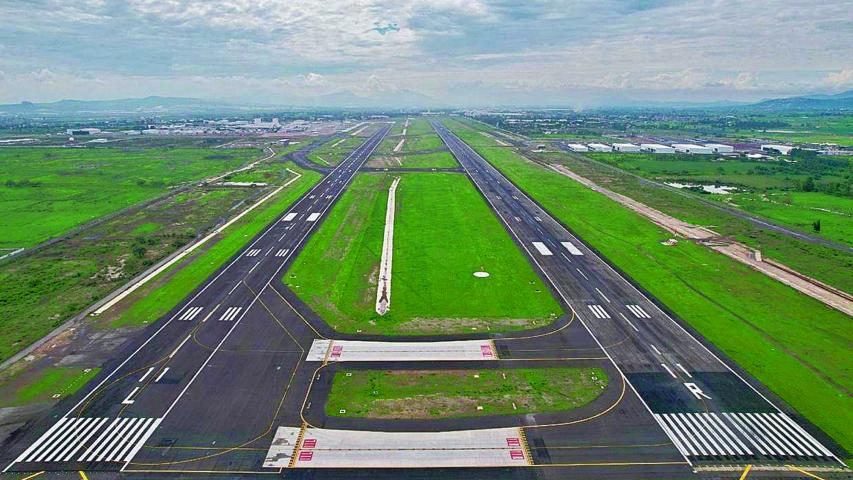 Para el quinquenio 2025-2029, en el aeropuerto tapatío el GAP construirá un edificio terminal de 69,000 metros cuadrados. Foto: Especial