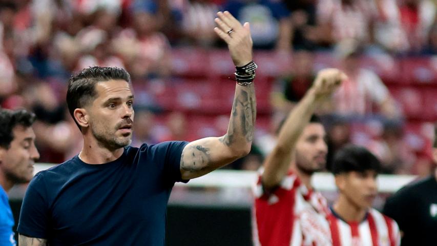 El entrenador argentino del Guadalajara, Fernando Gago.