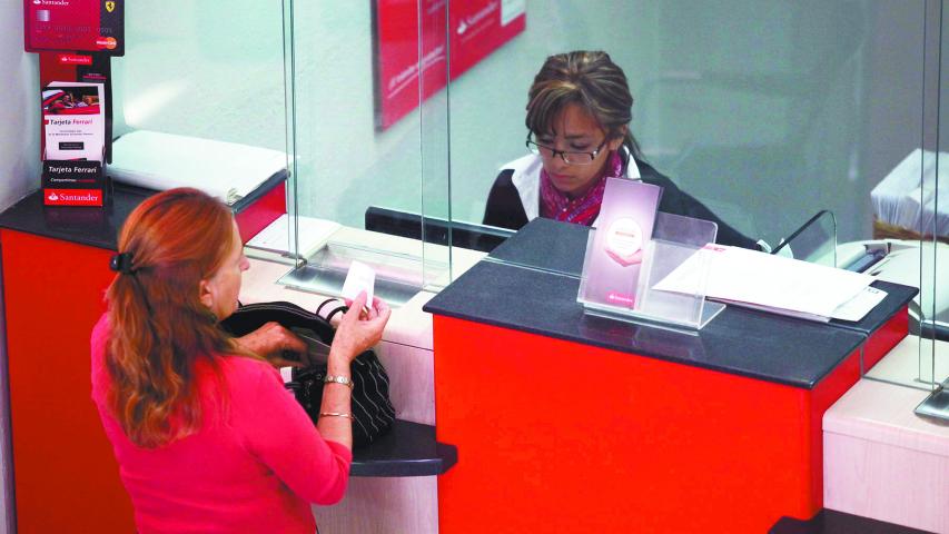 BANCO SANTANDER LANZA NUEVO CONSEPTO DE SUCURSALES "ESPACIOS SELECT" PARA CLIENTES PREMIER.

SUCURSAL BANCARIA
VENTANILLA BANCARIA
BANCO
CAJERO
VENTANILLA