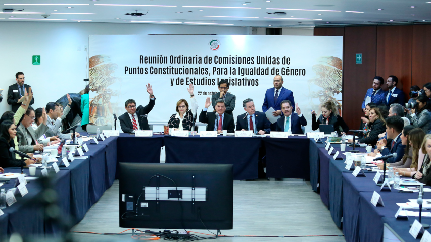 Comisiones del Senado aprueban reformas constitucionales para garantizar igualdad sustantiva de las mujeres.