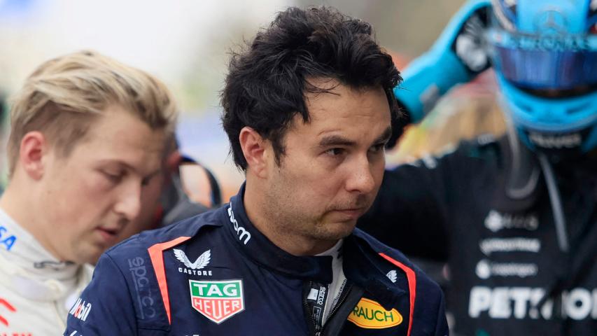 El mexicano Sergio 'Checo' Pérez de Red Bull lucía triste tras su desempeño en el Gran Premio de México.