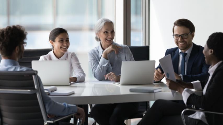 Actualmente existen cuatro generaciones que conviven en las organizaciones, lo que a su vez implica un reto para mantener la armonía.