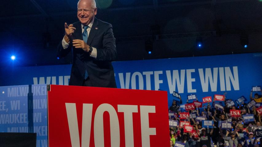 El candidato demócrata a la vicepresidencia y gobernador de Minnesota, Tim Walz