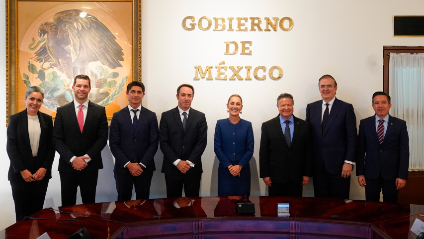 Sheinbaum recibió en Palacio Nacional a Eduardo Galperin Lebach, director ejecutivo y fundador de Mercado Libre.