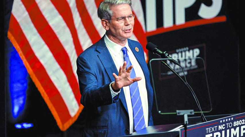 FILE PHOTO: Key Square Group founder Scott Bessent speaks at a campaign event for Republican presidential nominee and former U.S. President Donald Trump in Asheville, North Carolina, U.S. August 14, 2024. REUTERS/Jonathan Drake/File Photo