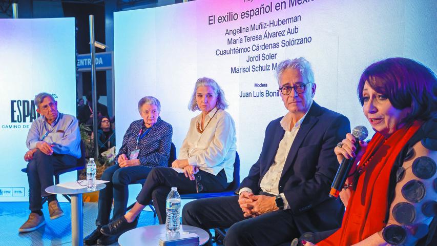 “El exilio español en México” fue la mesa de conversación que abrió el debate sobre las relaciones históricas y actuales entre México y España, en la 38ª FIL Guadalara.