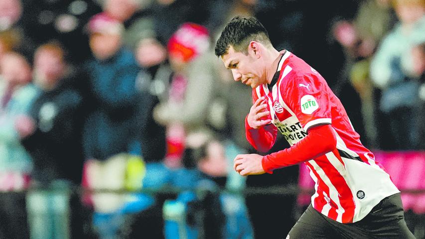 Hirving Lozano jugó un total de de 279 partidos en territorio europeo, defendiendo las camisetas del PSV y Napoli.