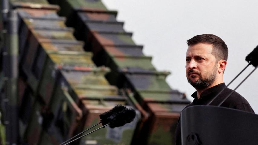 La declaración se produjo después de que Washington suspendiera la ayuda militar a Kiev en un sorprendente movimiento durante la noche.
Para más información del tema, visita: https://www.eleconomista.com.mx/internacionales/zelenski-califica-lamentable-choque-trump-aboga-trabajar-paz-20250304-748939.html
¡Síguenos en nuestras redes sociales para mantenerte informado!
Twitter: https://twitter.com/eleconomista
Facebook: https://www.facebook.com/ElEconomista.mx
Instagram: https://www.instagram.com/eleconomistamx
LinkedIn: https://www.linkedin.com/company/el-economista/
#ElEconomista #EETV