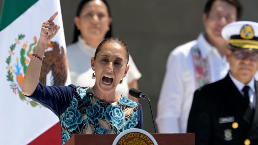 Claudia Sheinbaum en la asamblea que celebró en el Zócalo de la CDMX