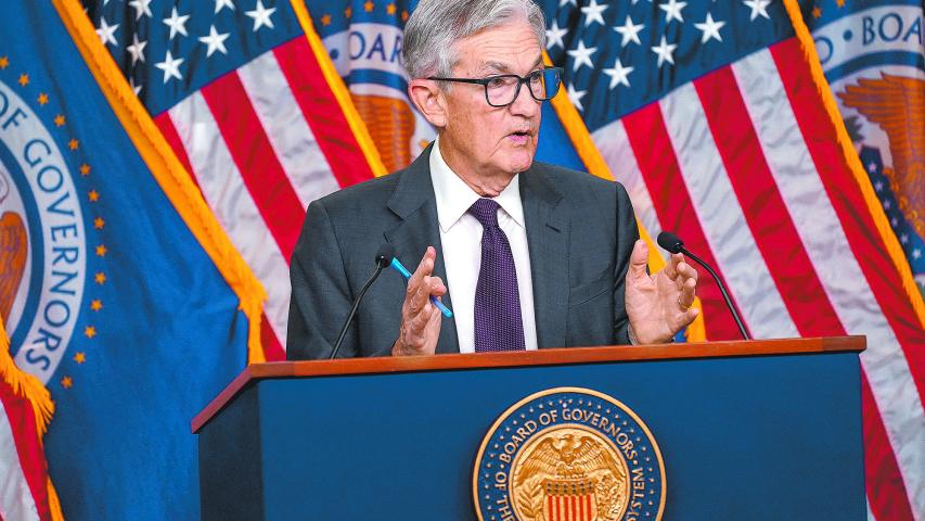FILE PHOTO: U.S. Federal Reserve Chair Jerome Powell speaks at a press conference, following a two-day meeting of the Federal Open Market Committee, in Washington, D.C., U.S., March 19, 2025. REUTERS/Nathan Howard/File Photo