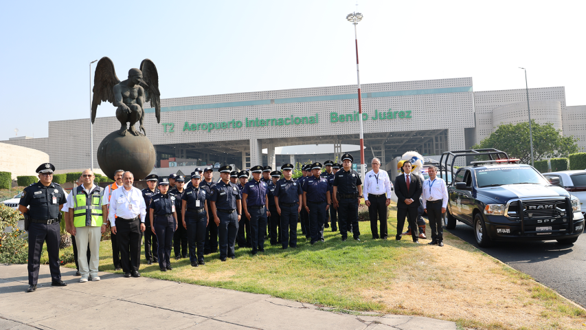Servicio de Protección Federal en el Aeropuerto Internacional de la Ciudad de México (AICM).