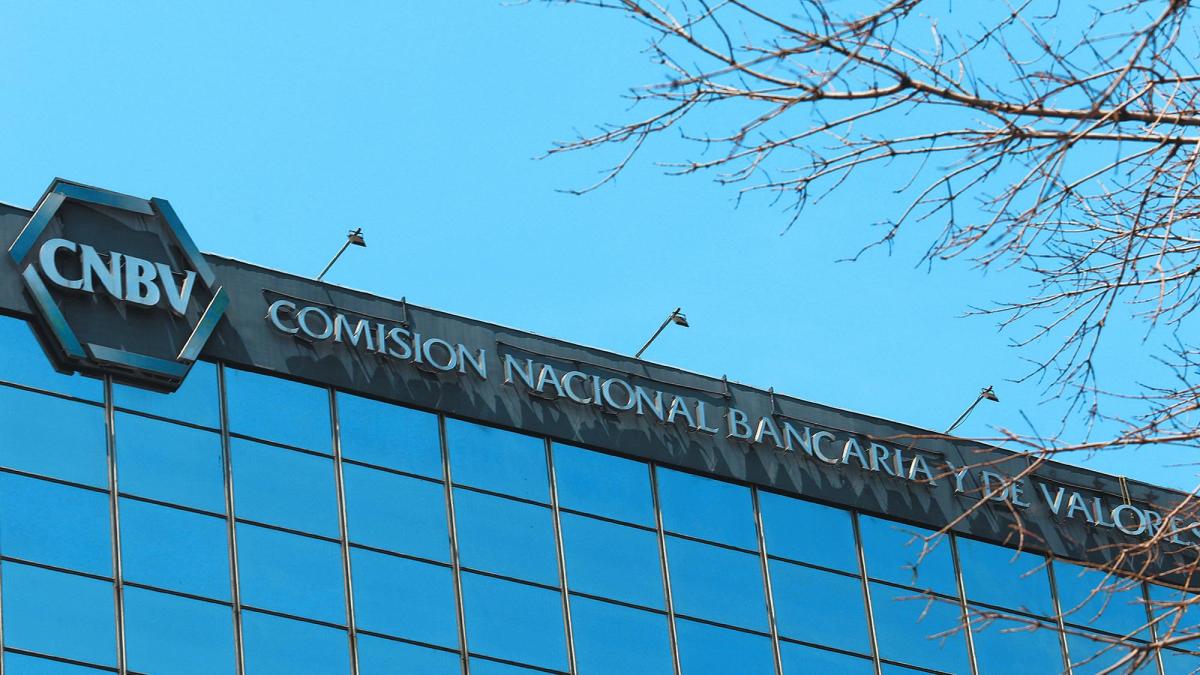 Se incrementarían en 16% cuotas de supervisión de la CNBV a emisoras de valores