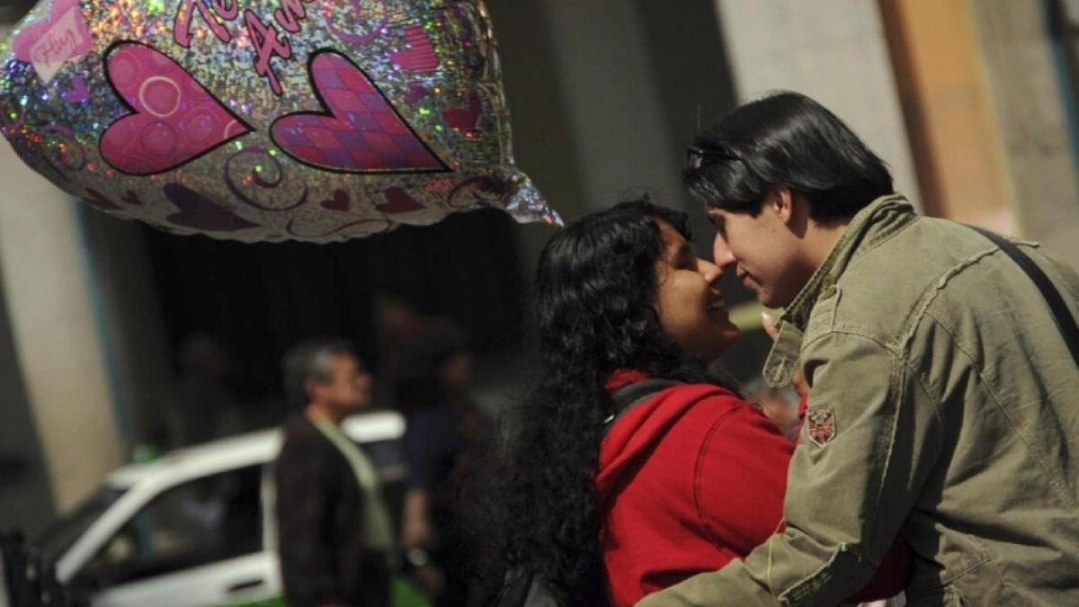 San Valentín: El amor, cambios demográficos y retos en las relaciones en México