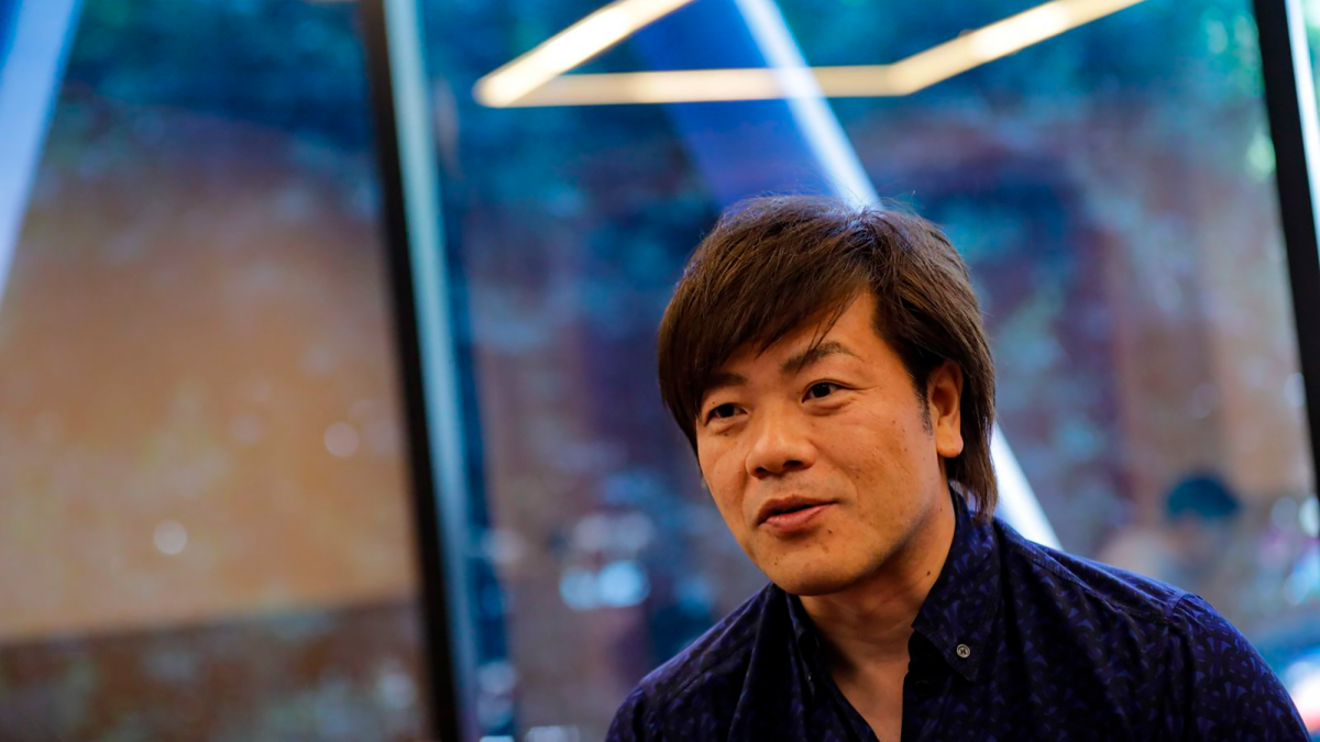 Keiichirō Hirano, estrella literaria japonesa, busca lectores en español